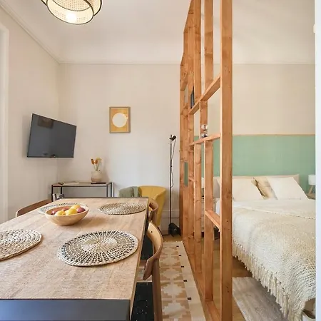 Daire Marques Pombal Ritz Hotel- Park Eduardo Vii